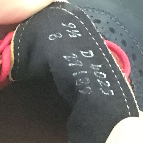 Allen Edmonds Men’s Red Leather Jingle Bell Moc Wingtip Oxfords Dress Shoes 9.5 - Picture 11 of 13